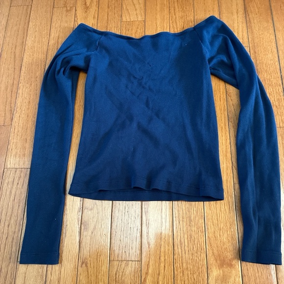 Brandy Melville Dark Blue Long Sleeve Top - Picture 4 of 4